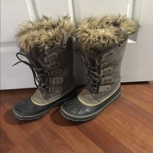 Sorel Joan of Arc winter boots. Size 10.
